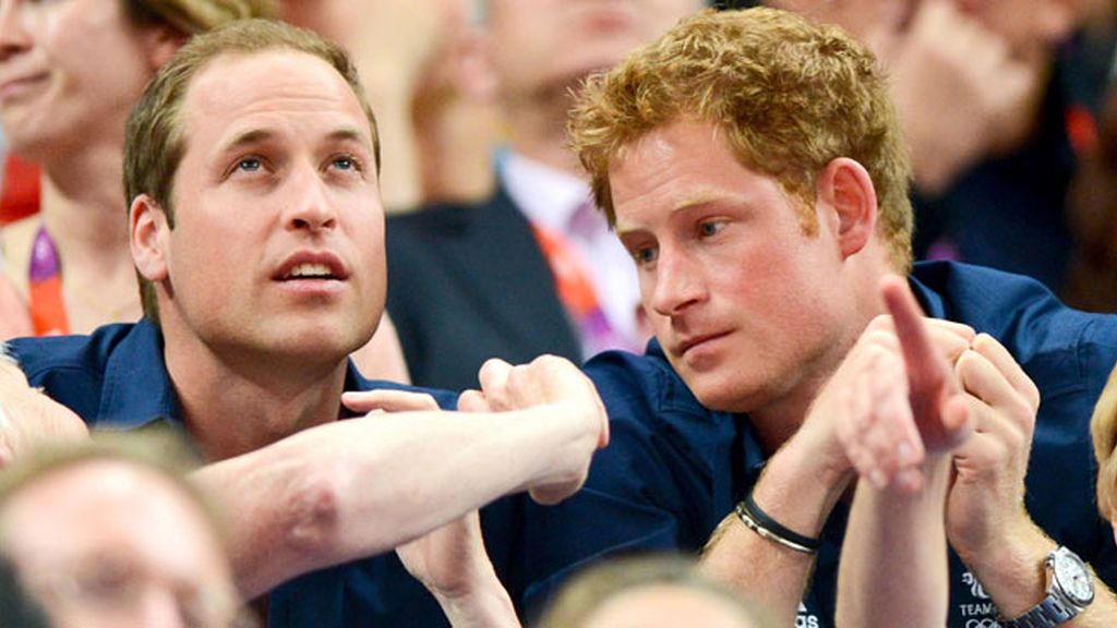 Los príncipes Guillermo y Harry vieron juntos la gimnasia artística