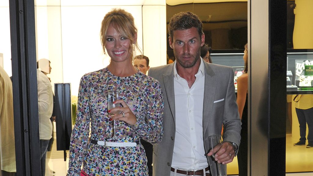 Patricia Conde reaparece en Mallorca con su marido tras la boda Patricia Conde reaparece en Mallorca con su marido tras la boda