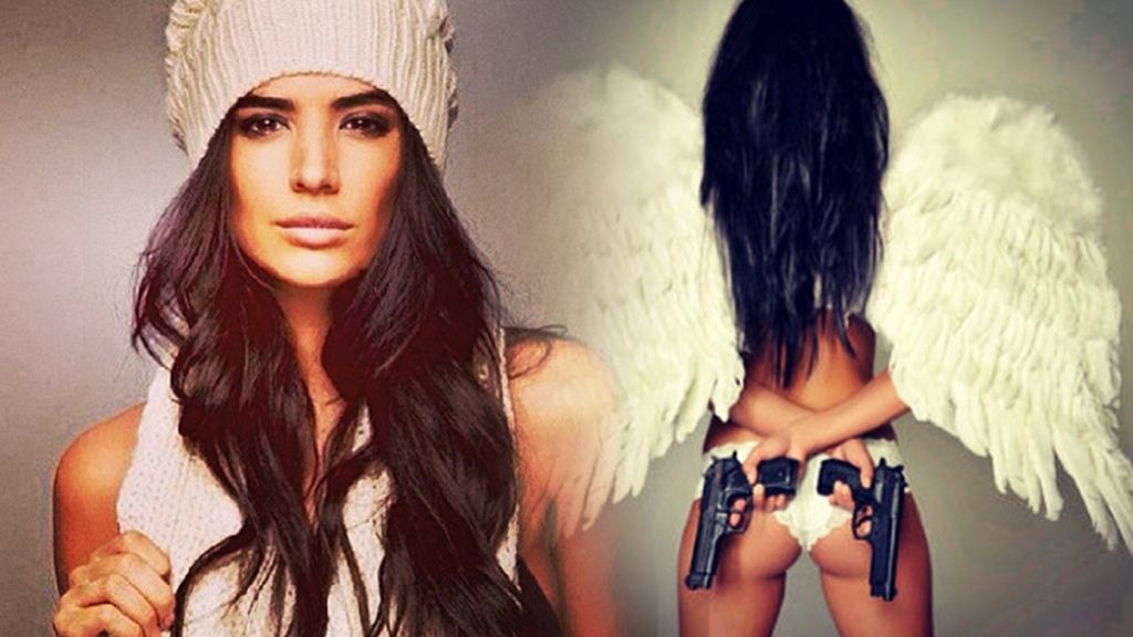 Anara Atanes, la modelo y cantante español del "¡que se joda Francia!"