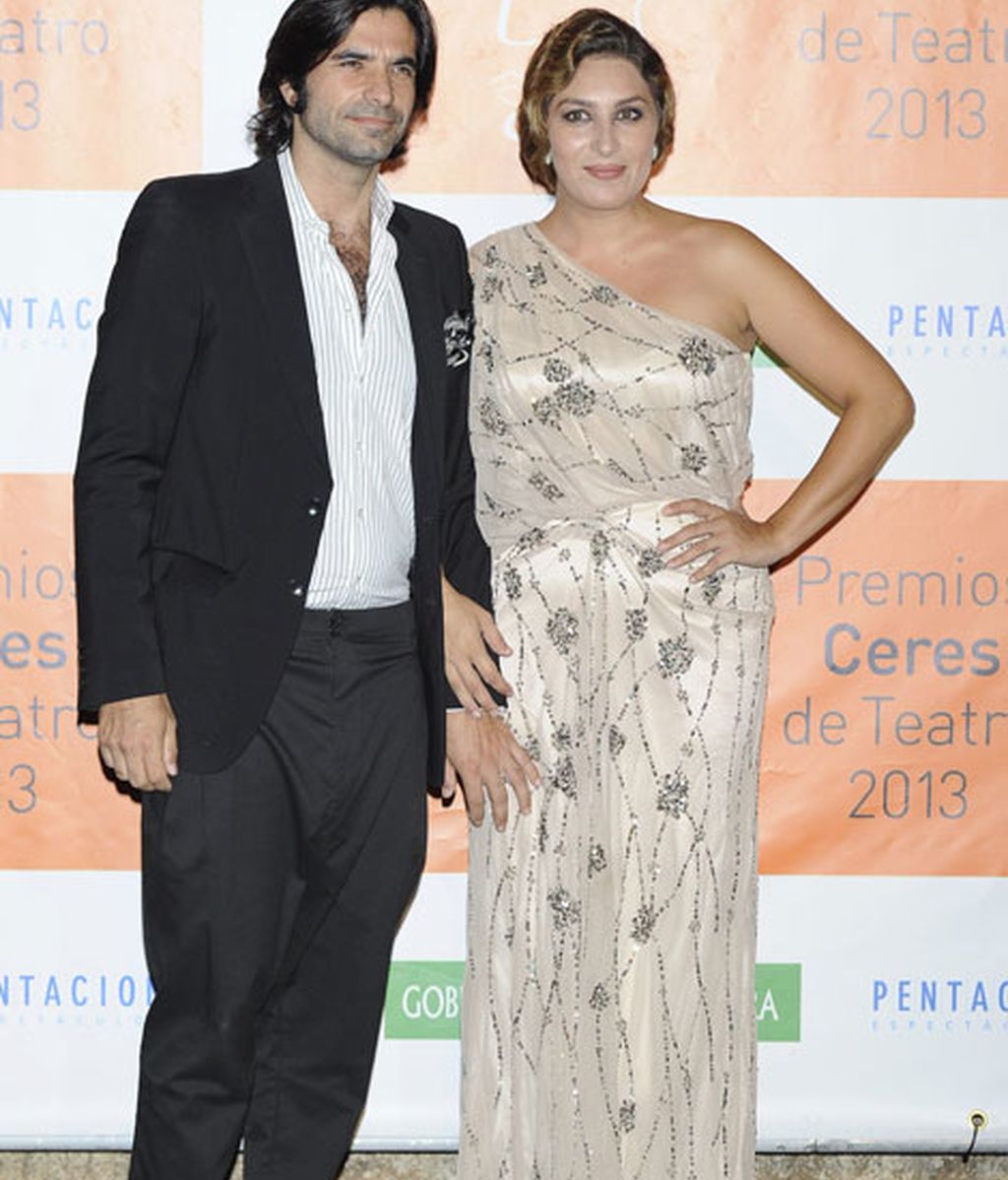 Adriana Ugarte, Ana Milán y otros looks romanos de los Premios Ceres de Teatro