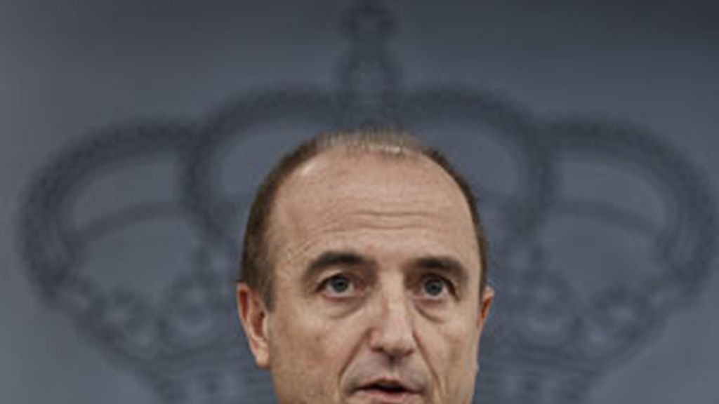 Sebastián pide a las petroleras que dejen al Gobierno al margen de la controversia Sebastián pide a las petroleras que dejen al Gobierno al margen de la controversia
