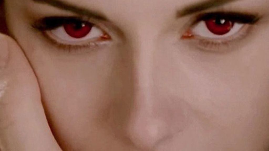 Bella, por fin vampira