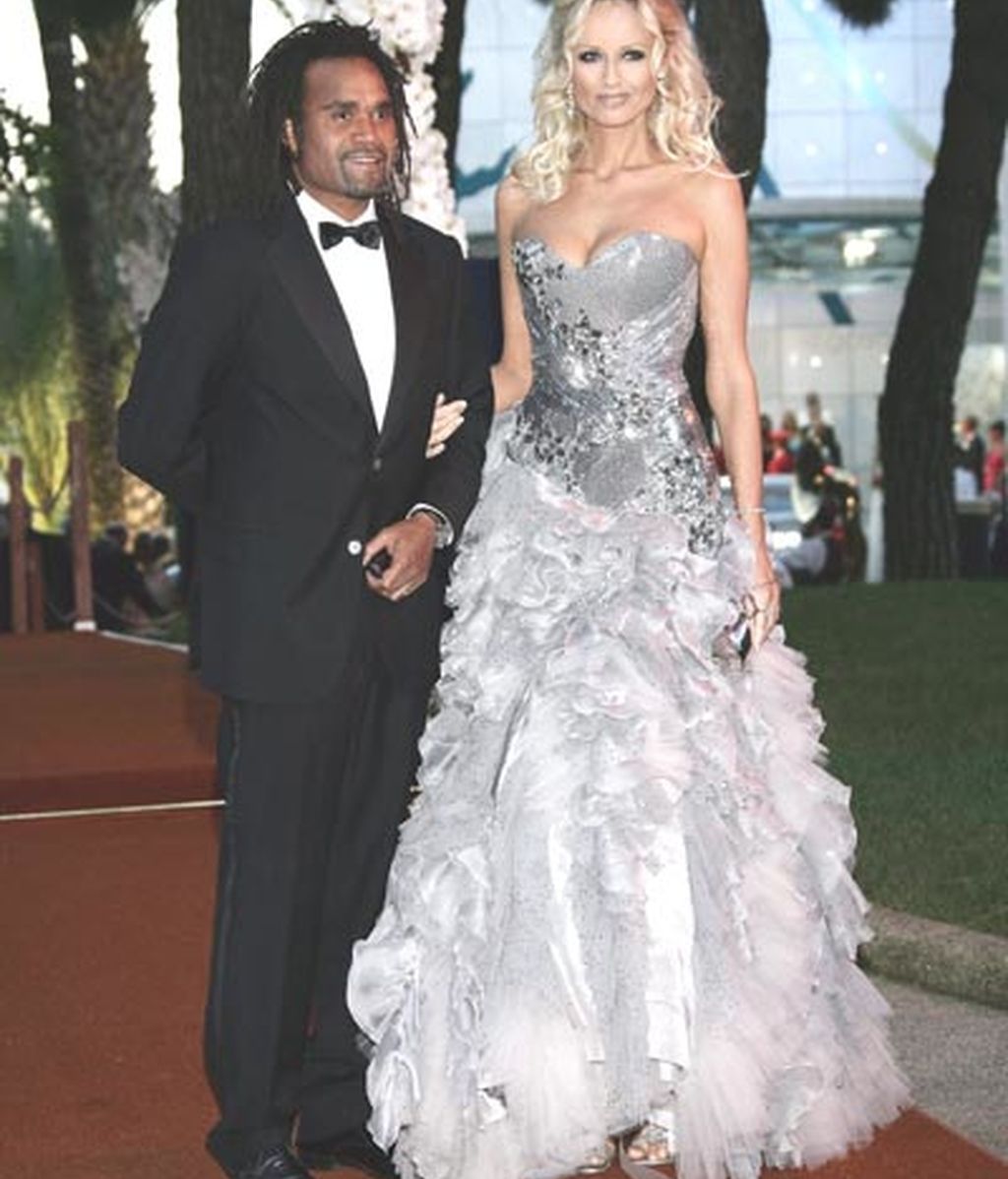 Realeza y famosos, juntos en el Baile de la Cruz Roja