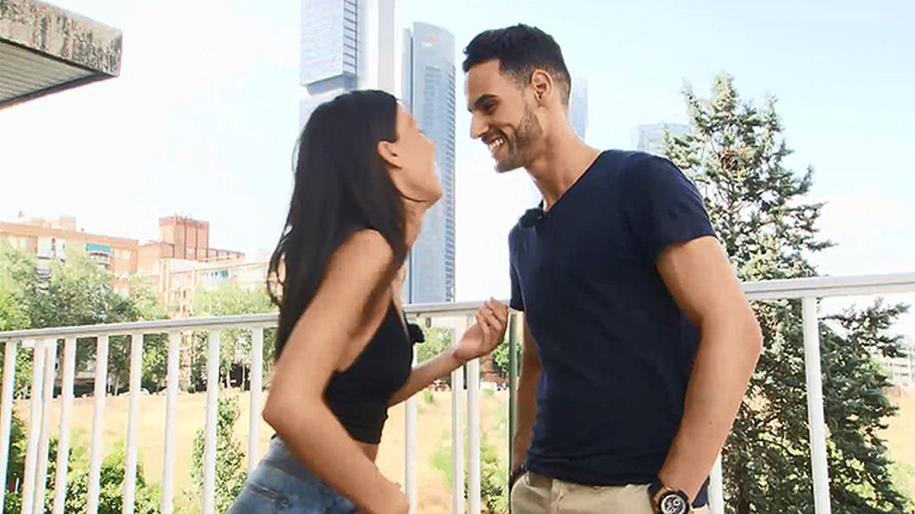 Sofía y Ash entran en el juego de la seducción