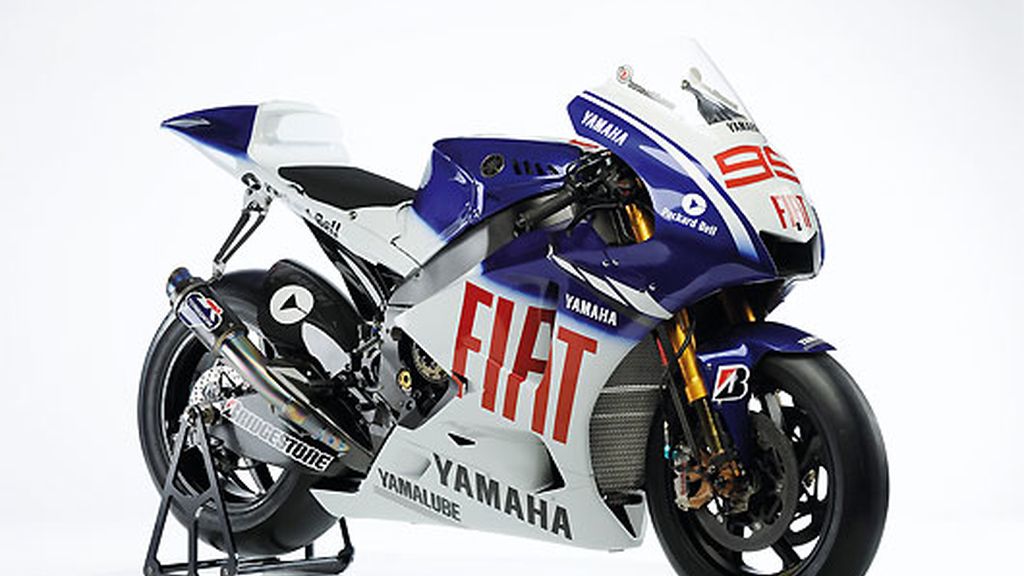 Lorenzo luce nueva moto y nuevo casco