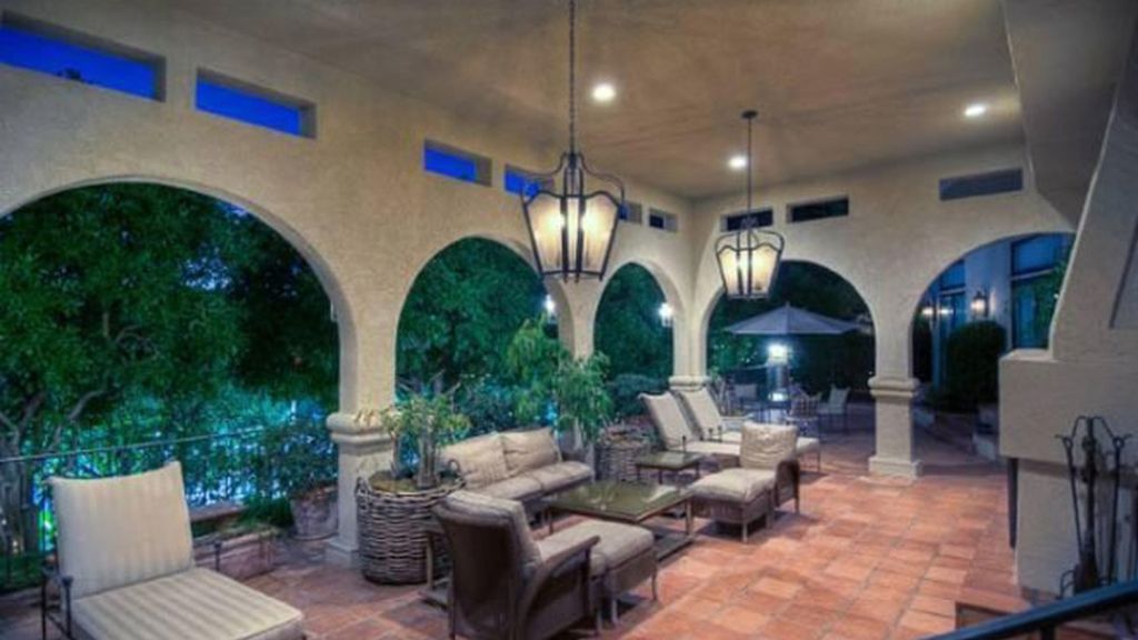 Mark Wahlber vende su mansión de Beverly Hills
