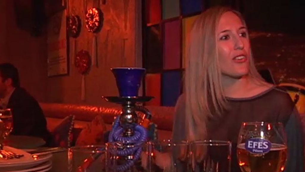 80 euros, cena y espectáculo