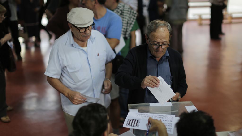 Elecciones catalanas: colas para votar