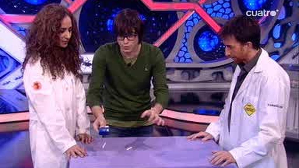 El Hormiguero: Piedrahita usa la magia para dejar de fumar