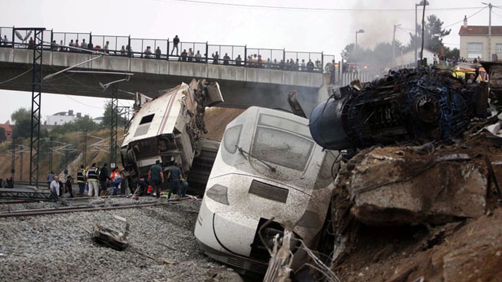 Las fotos de la tragedia del Alvia Madrid-Ferrol