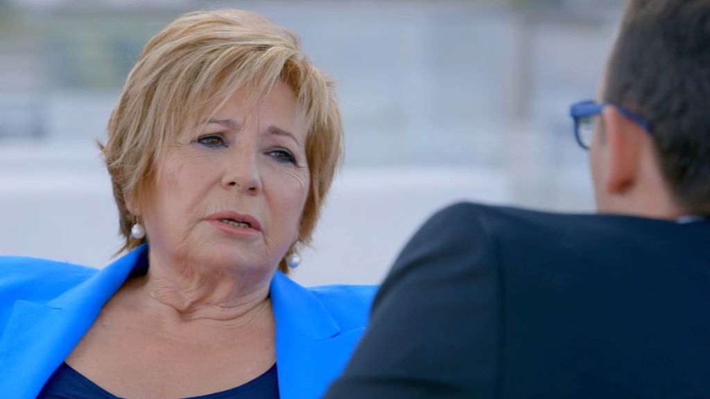 La política popular se sienta en el chester con Risto