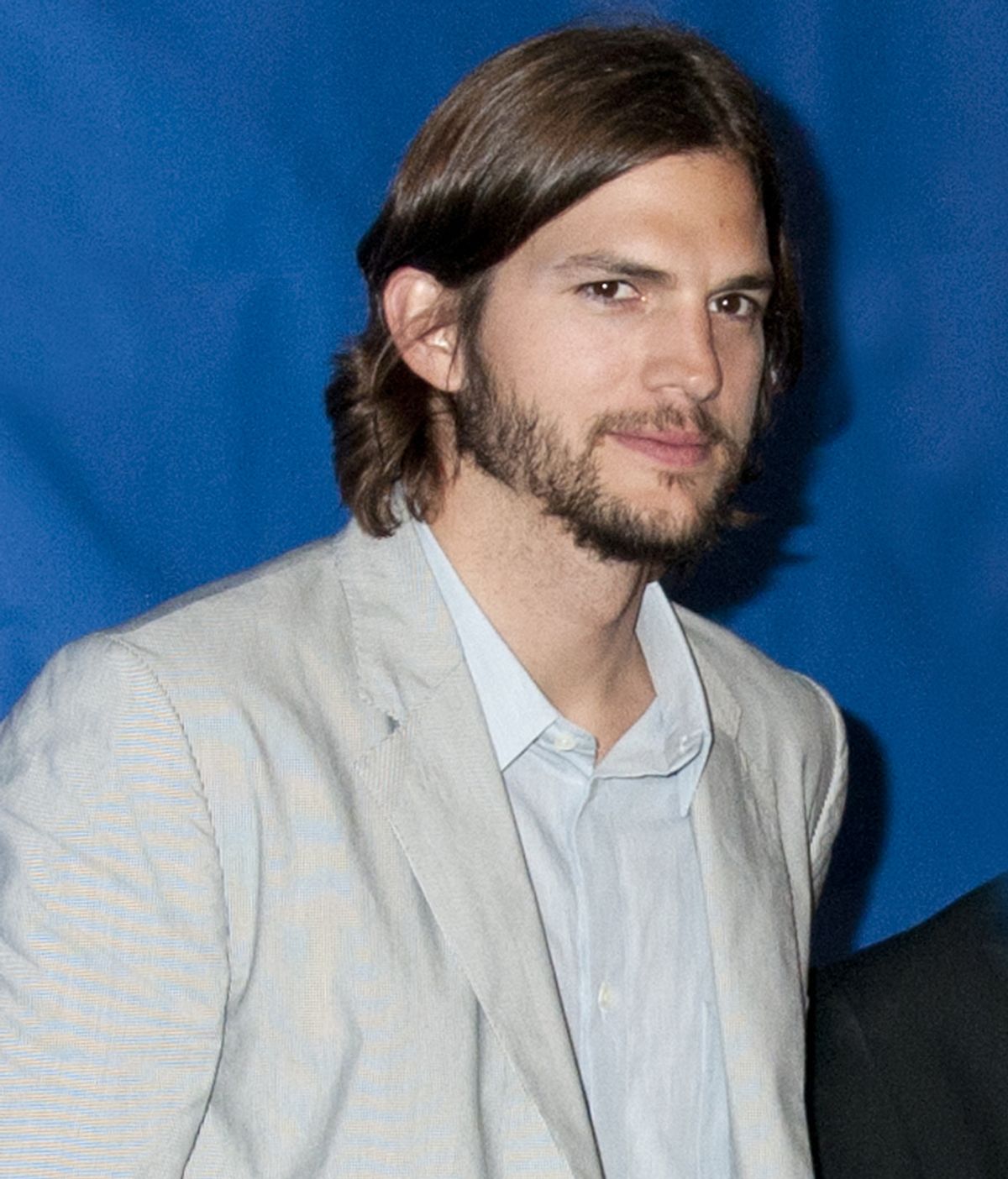 Ashton Kutcher rompe su silencio