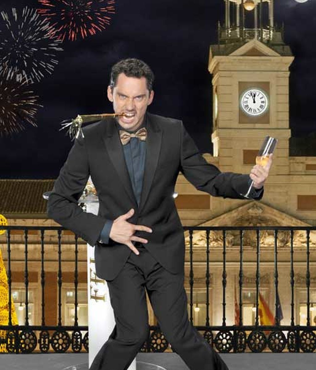 Los protagonistas de Aída se visten de gala para dar las campanadas