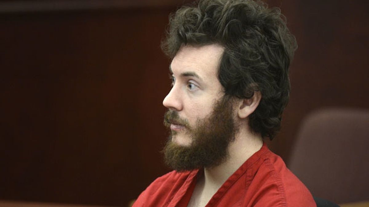 James Holmes, con barba, ante el tribunal que lo juzga por la matanza en un cine de Denver