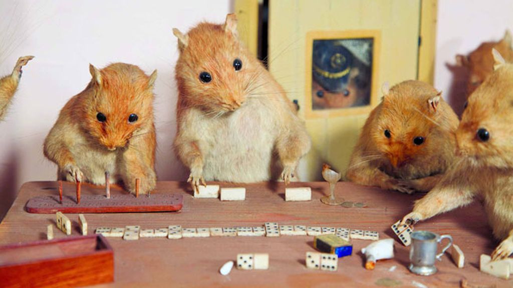 Animales reales en escenas ficticias