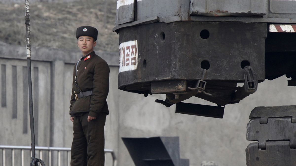 Corea del Norte podría lanzar un misil de alcance medio "en cualquier momento"