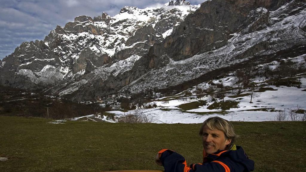 El aventurero Jesús Calleja tiene una vista favorita: Los picos de Europa