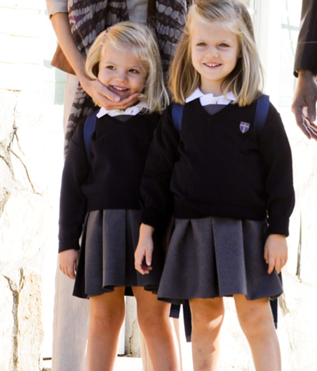 Así de contentas estaban las infantas en su primer dia de cole