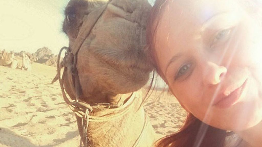 Los divertidos 'selfies' con camellos están bombardeando la Red