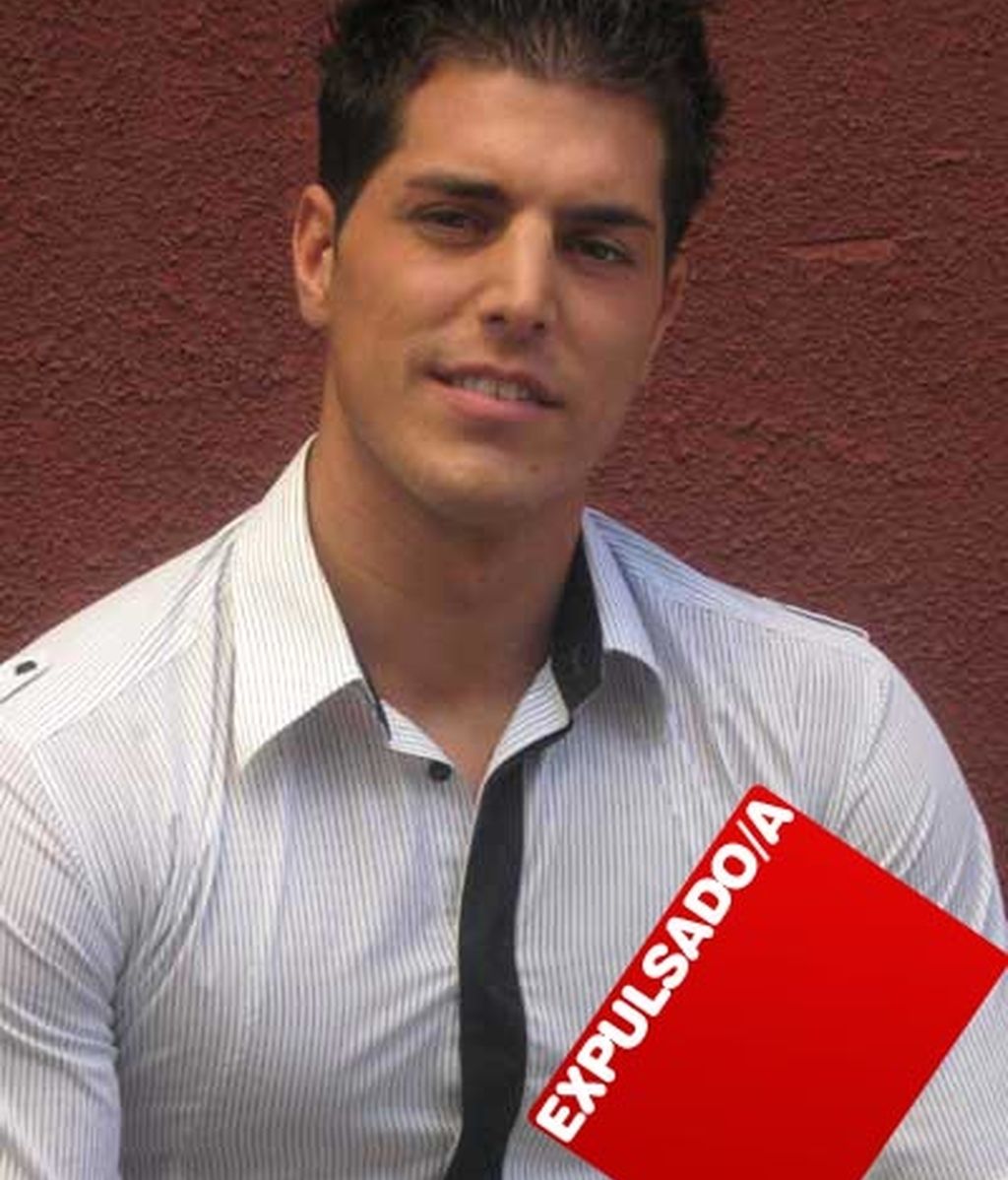 Los pretendientes de Marisa