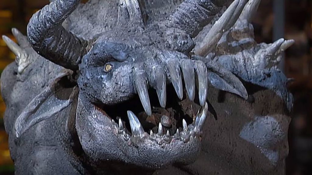 Primer plano de un behemoth, del libro de Job