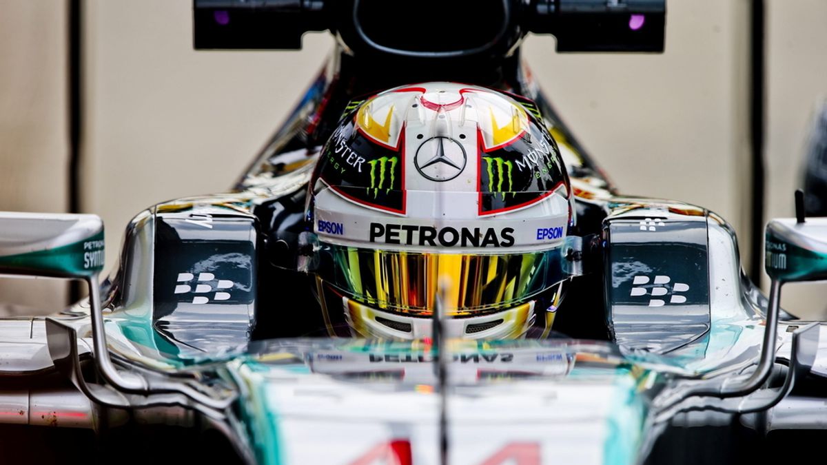 Hamilton firma su séptima pole consecutiva en Monza