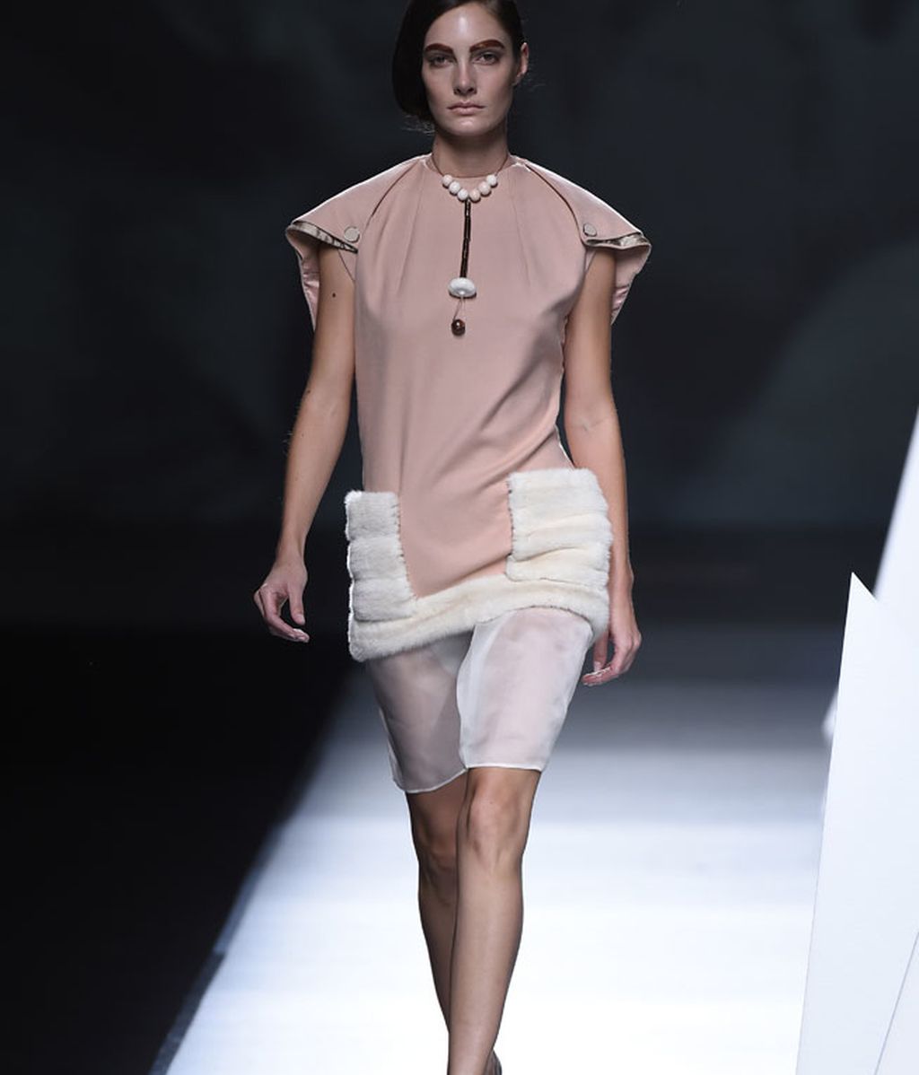 Tejidos cálidos y ligeros para una colección elegante