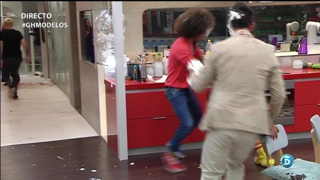 Los concursantes reciben 'terroríficas' visitas