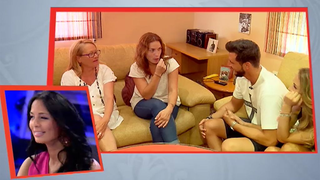 Manu conoce a la familia y los amigos de Susana