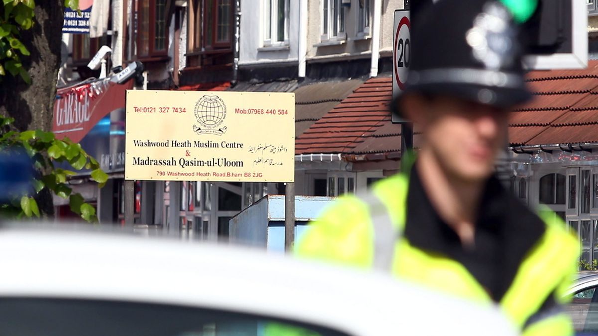Detenido un individuo tras apuñalar a cuatro personas en una mezquita de Birmingham