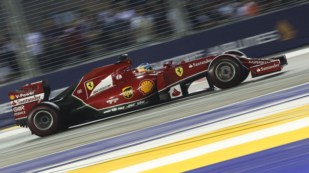 Fernando Alonso durante el Gran Premio de Singapur