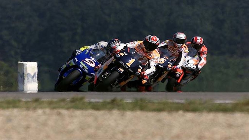 Las mejores fotos de la exposición 'Leyendas del Motor 1969-2015. De Ángel Nieto a Marc Márquez'