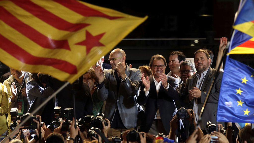 Junts pel Sí celebra la victoria en las elecciones del 27S