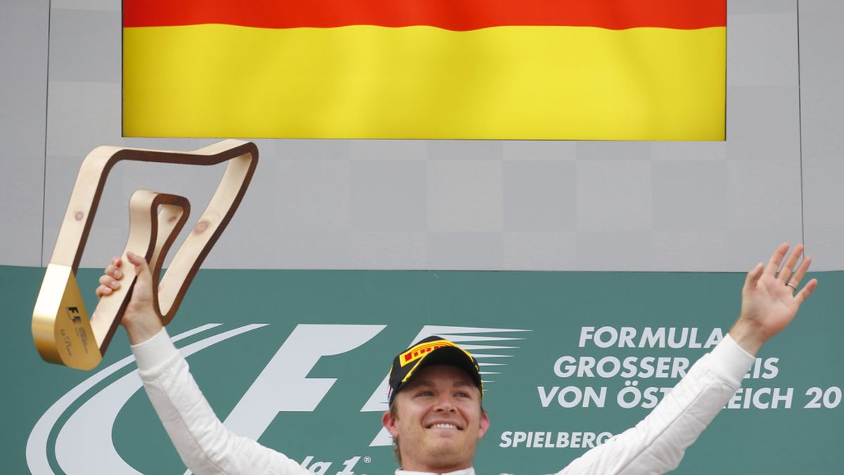 Rosberg saca el martillo y birla el triunfo a Hamilton
