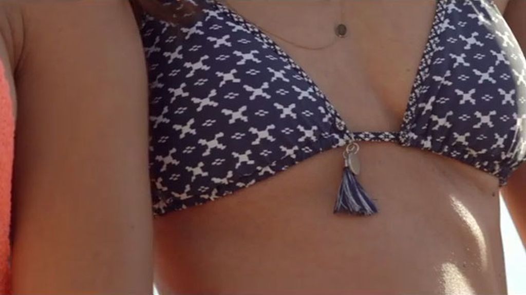Eva González prefiere el bikini cómodo, Hiba Abouk "con un puntito sexy", y así les sienta