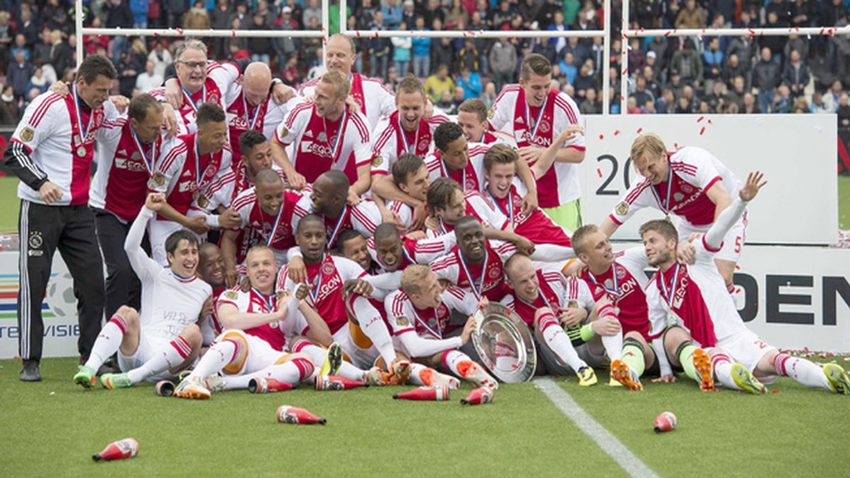 El Ajax se corona campeón de la Liga holandesa