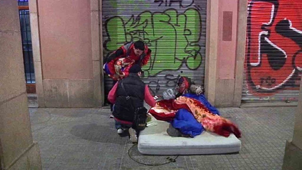 'Callejeros' se instala en 'Casas de Cartón'