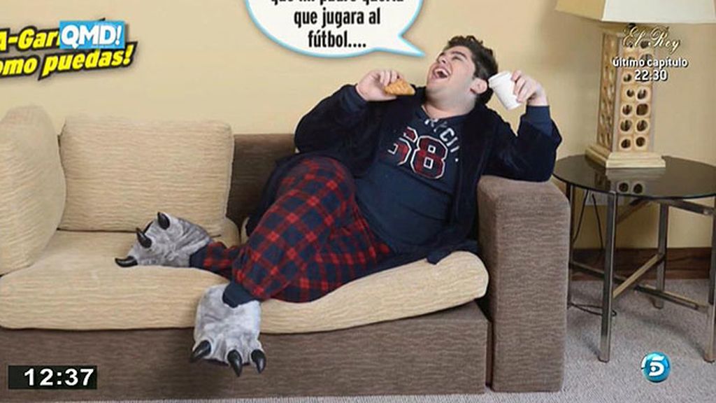 El amigo de Chabelita posa para '¡Qué me dices!'