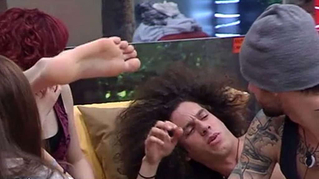 Las chicas disfrutaron de la sesión de depilación