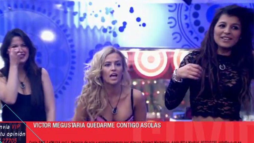 Las chicas sacan su lado lás provocativo en la fiesta del este martes