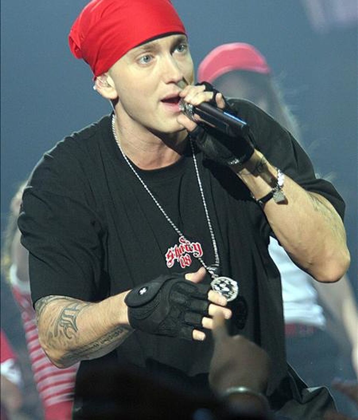 Fotografía de archivo del 18 de noviembre de 2008 del actor estadounidense Eminem quien ha reconocido su adicción a las drogas. EFE/Archivo