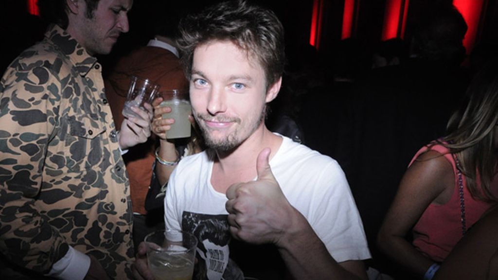 Jan Cornet no quiso perderse la fiesta.