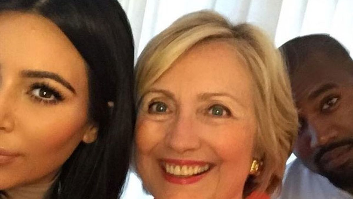 Hillary Clinton se hace un selfi con Kim Kardashian y Kanye West
