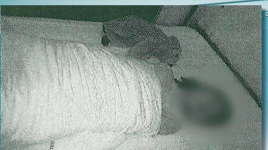 La menor aparece en una posición similar a la que tenía su cuerpo en la pista forestal