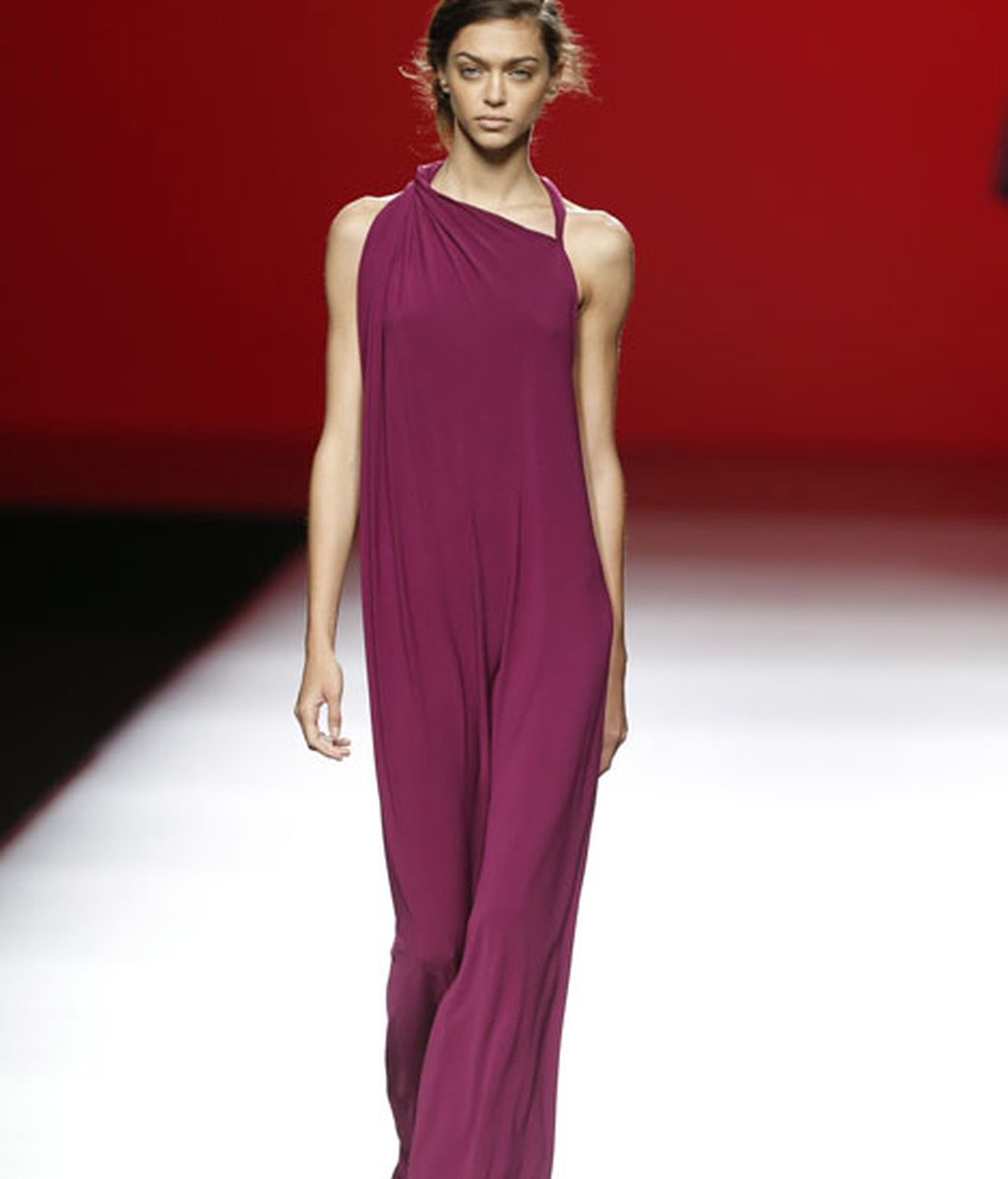 La técnica del Kinbaku-bi remata la colección