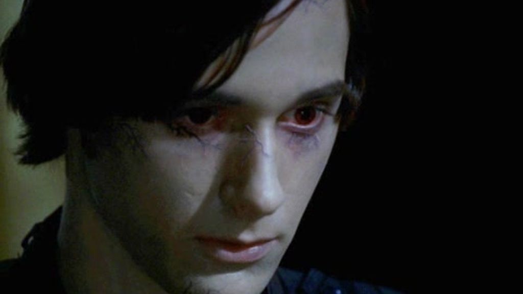 Promo Entre Fantasmas: Amor sin fin, los vampiros llegan a Entre Fantasmas