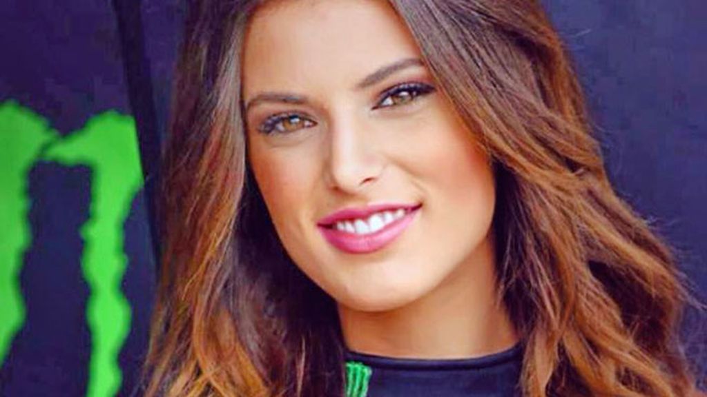 Una Monster Girl enamorada del deporte que causa sensación en MotoGP