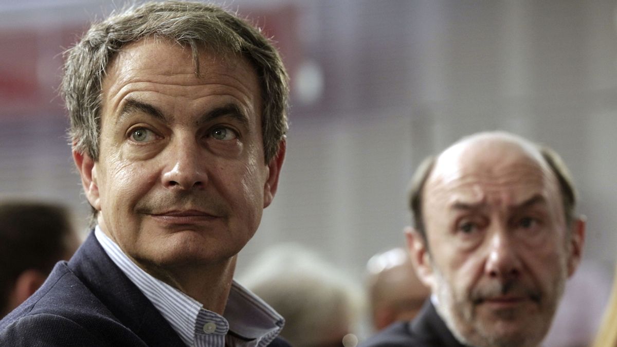 Zapatero insta a los socialistas a "apoyar y escuchar los impulsos" de Rubalcaba
