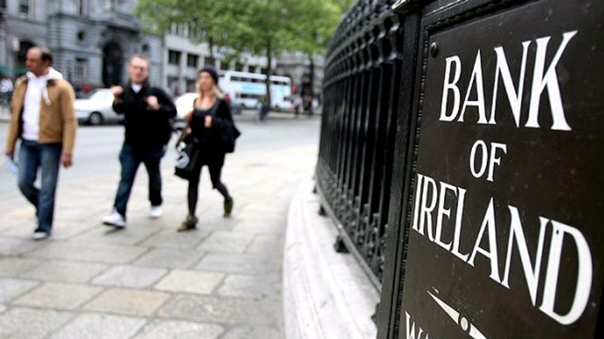 Irlanda reconoce un "error contable" que reduce su deuda pública
