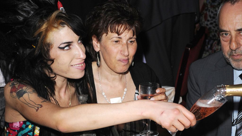Amy Winehouse, una vida de glorias y excesos